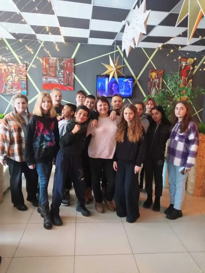 НОВЫЙ ГОД В КРУГУ ДРУЗЕЙ 🎊