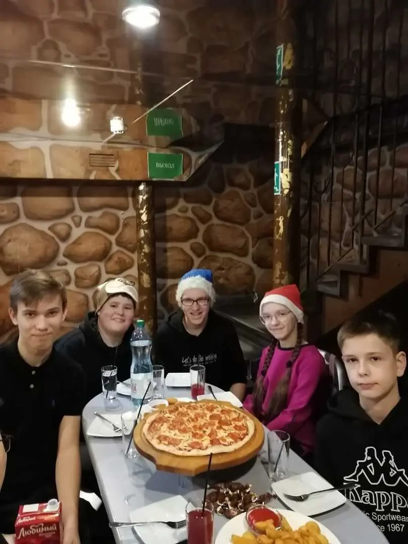 НОВЫЙ ГОД В КРУГУ ДРУЗЕЙ 🎊