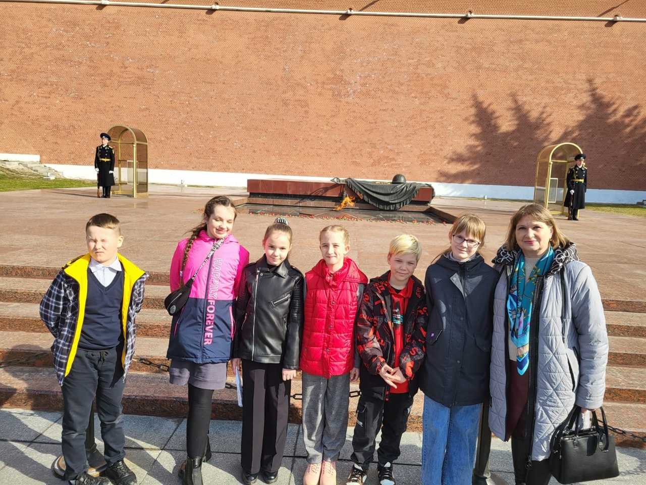 КРАСНАЯ ПЛОЩАДЬ⭐