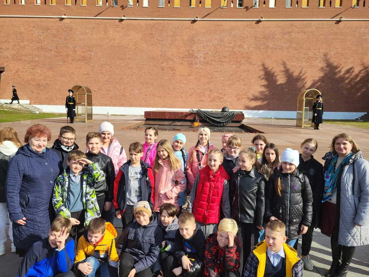 КРАСНАЯ ПЛОЩАДЬ⭐