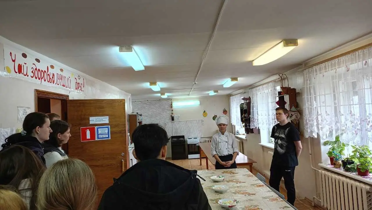 19 апреля учащиеся 9-х классов посетили Кимрский колледж, где состоялось профориентационное мероприятие для будущих студентов.