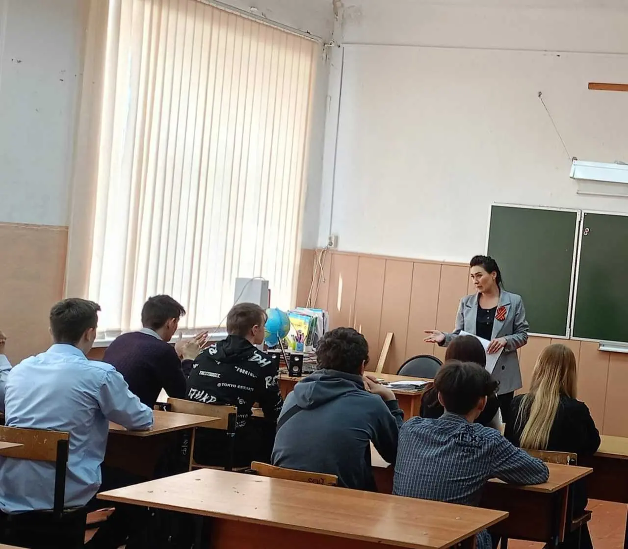 27 апреля в школе прошёл Всероссийский открытый урок по основам безопасности жизнедеятельности, посвященный празднованию Победы в Великой Отечественной войне 1941-1945 годов и Дню пожарной охраны.