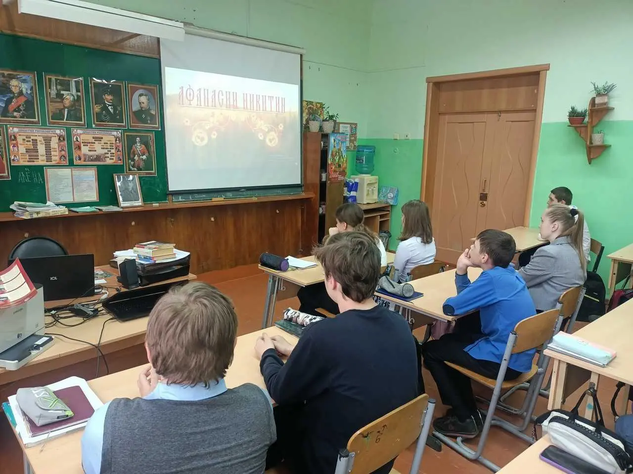 Наша школа присоединилась к проведению Дня единых действий, посвященного 550-летию возвращения из путешествия величайшего русского землепроходца, тверского купца и путешественника Афанасия Никитина.