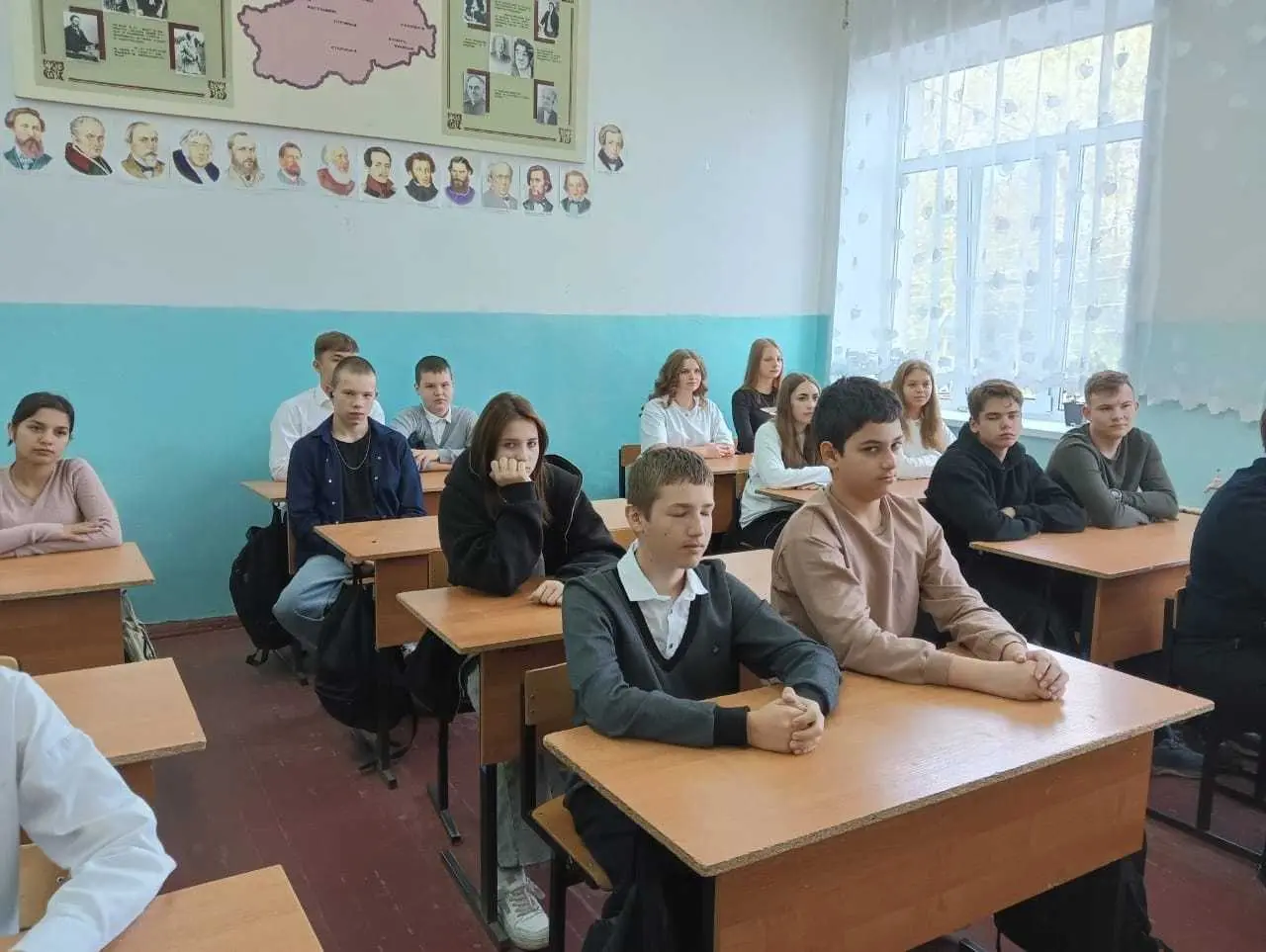 26 сентября в школе состоялось очередное занятие курса внеурочной деятельности «Россия – мои горизонты», посвященное теме «Россия аграрная: растениеводство и садоводство».