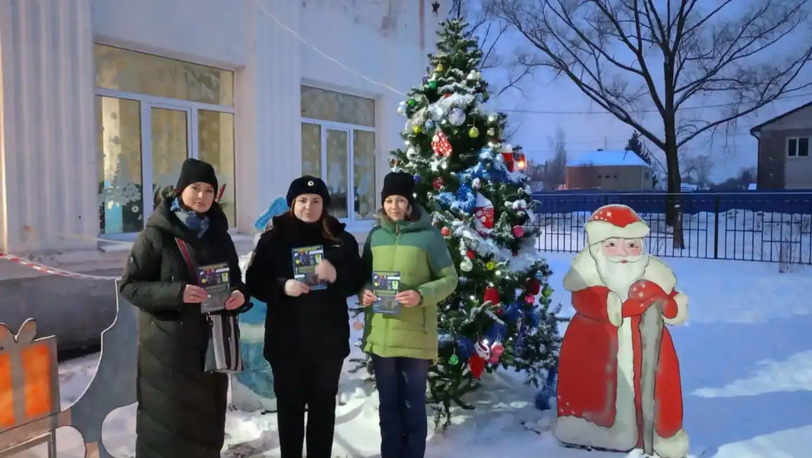«РОДИТЕЛЬСКИЙ ПАТРУЛЬ» ПРОВЕРИЛ НАЛИЧИЕ СВЕТООТРАЖАЮЩИХ ЭЛЕМЕНТОВ У ШКОЛЬНИКОВ